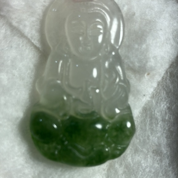Ice jade pendant - Picture 9 of 9